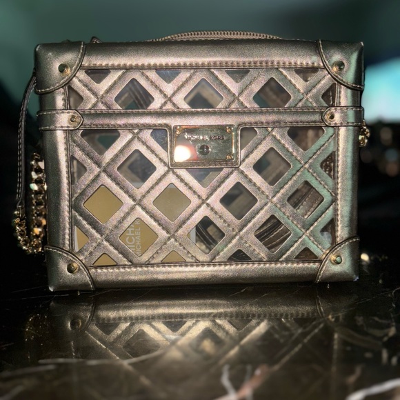 Michael Kors Metallic Gold Women's Bag - Picture 1 of 2